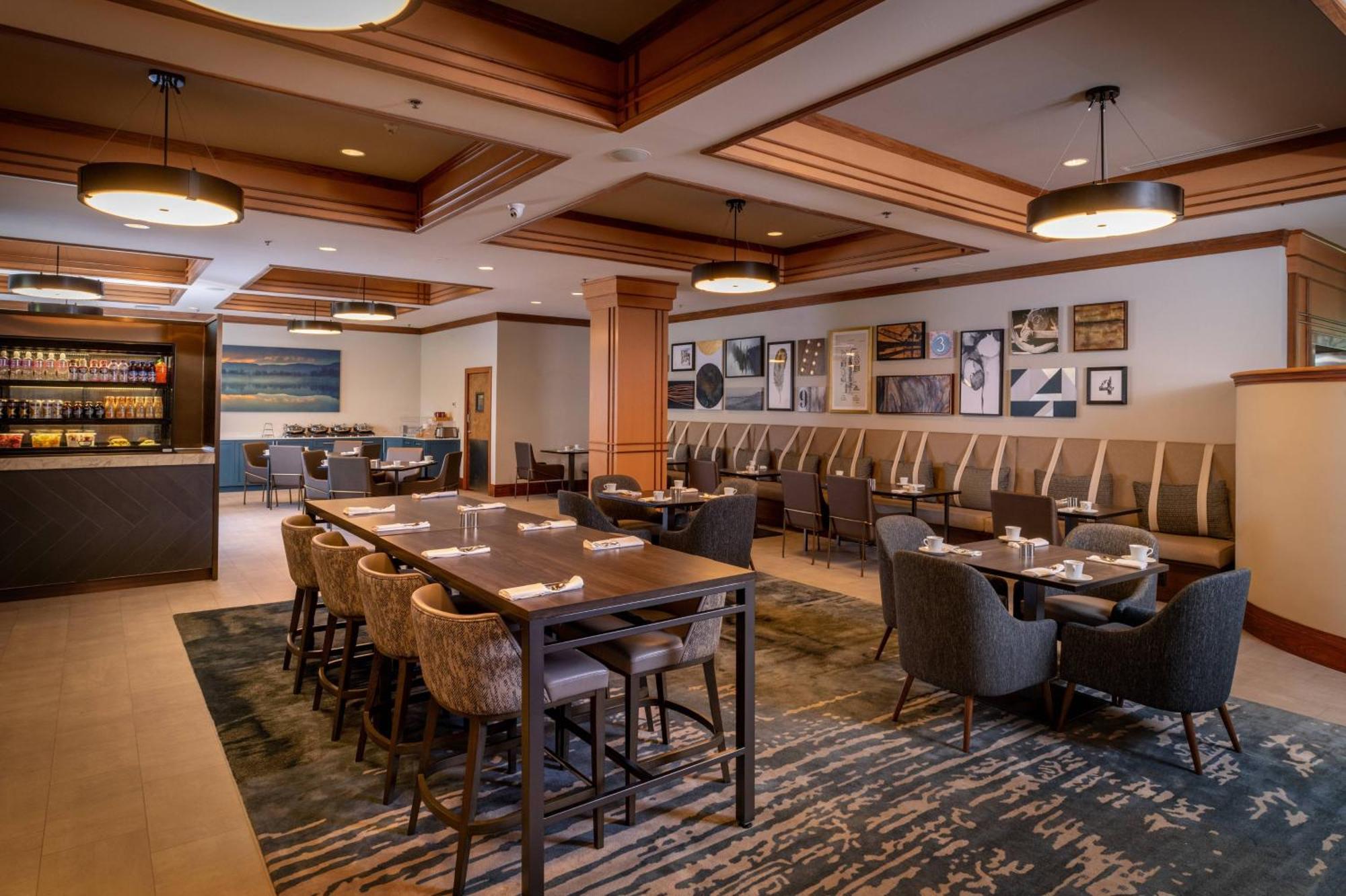 Delta Hotels By Marriott Huntington Mall Barboursville Buitenkant foto