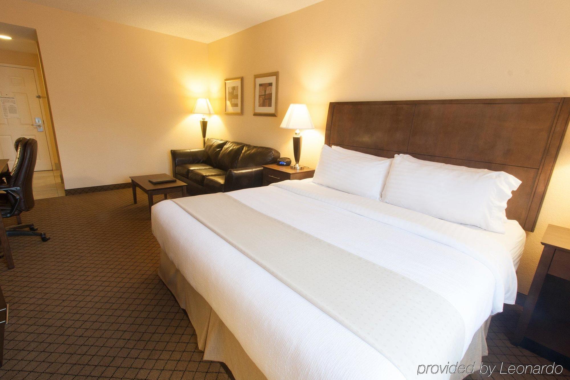 Delta Hotels By Marriott Huntington Mall Barboursville Buitenkant foto