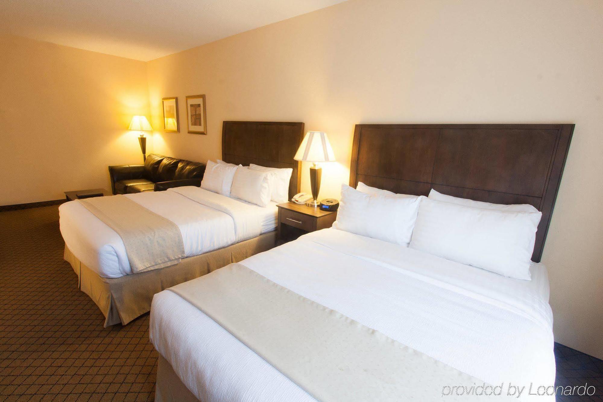 Delta Hotels By Marriott Huntington Mall Barboursville Buitenkant foto