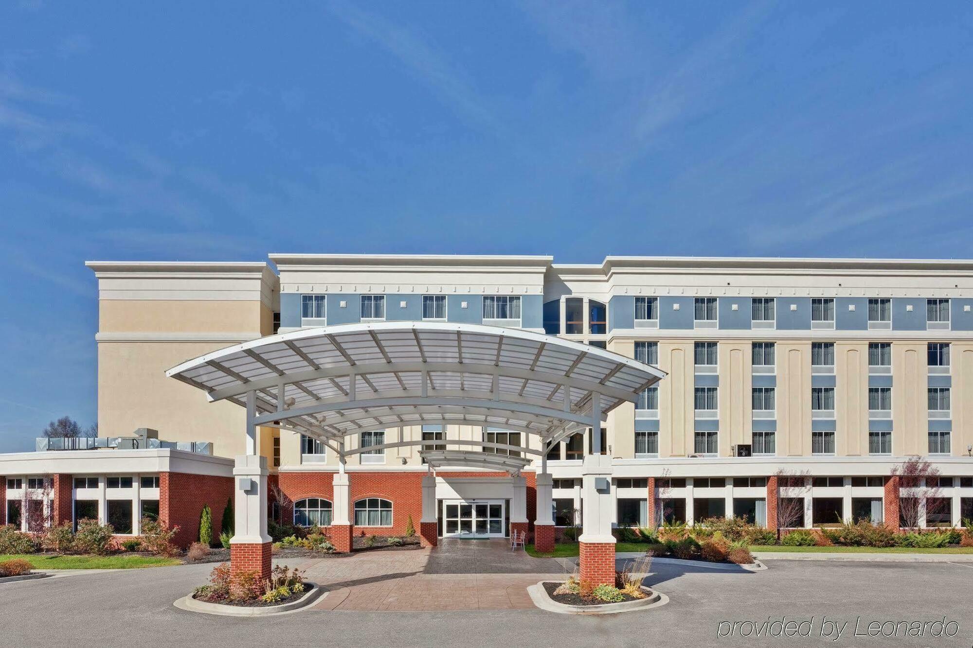 Delta Hotels By Marriott Huntington Mall Barboursville Buitenkant foto
