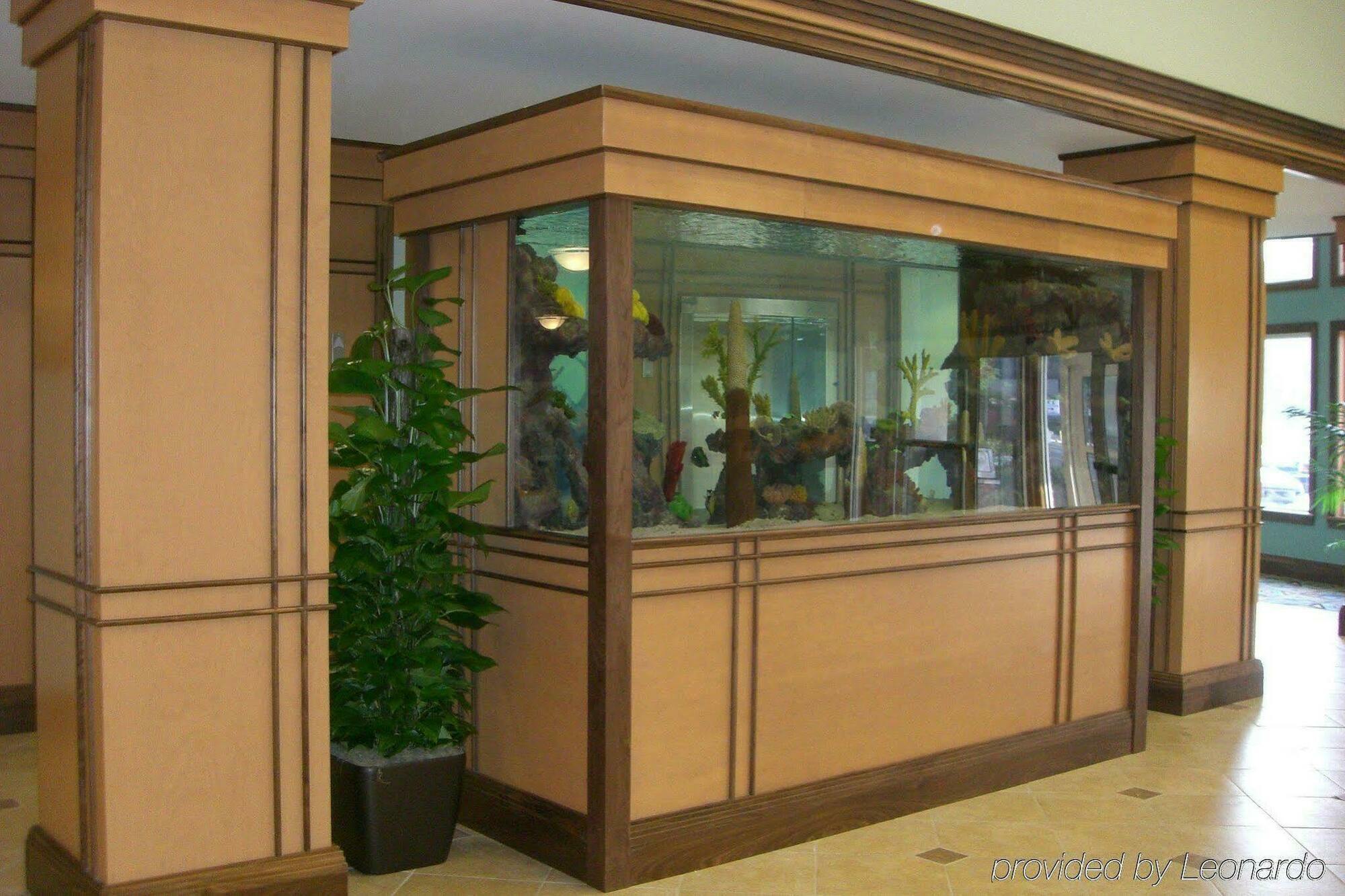 Delta Hotels By Marriott Huntington Mall Barboursville Buitenkant foto