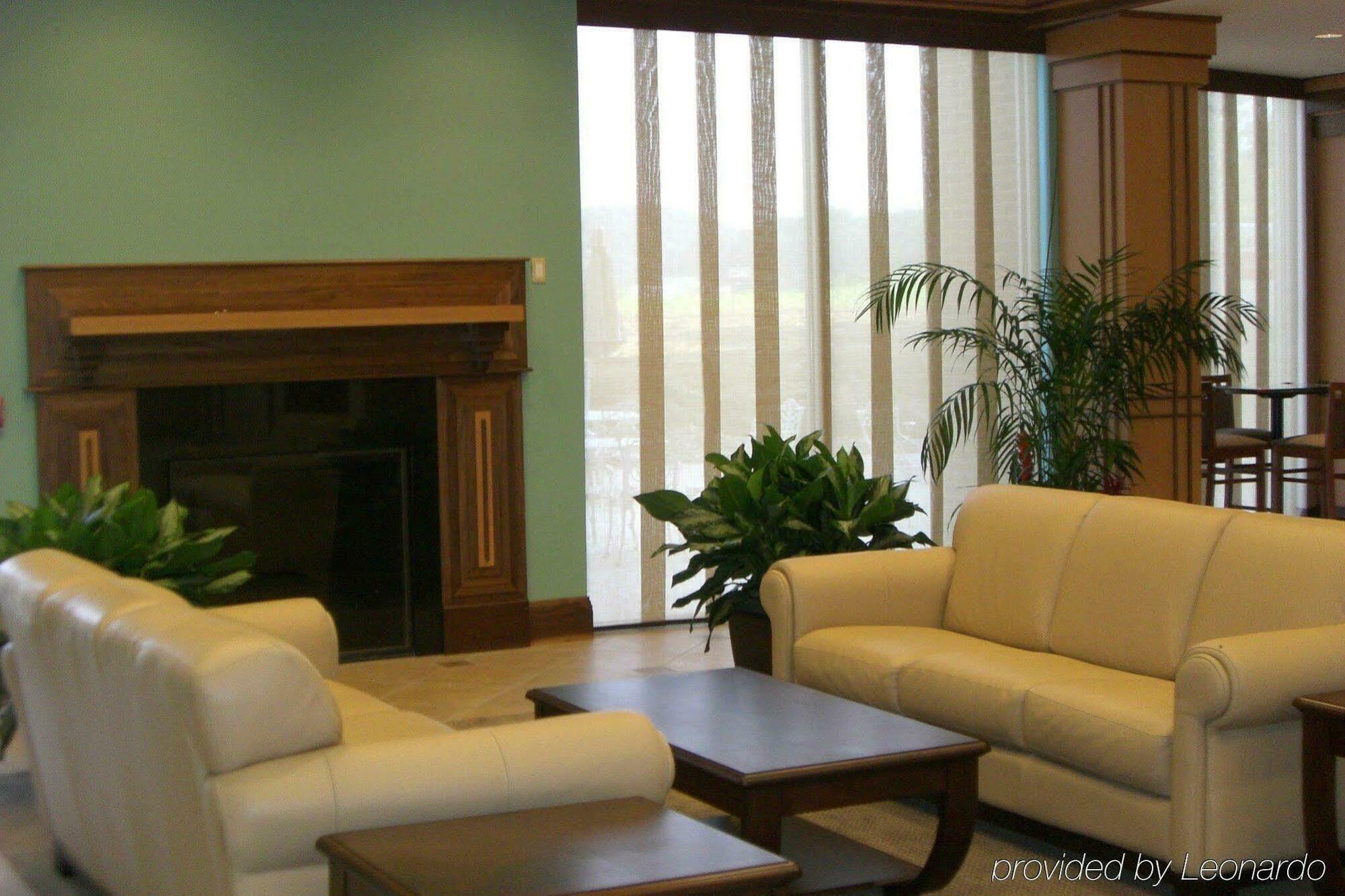 Delta Hotels By Marriott Huntington Mall Barboursville Buitenkant foto