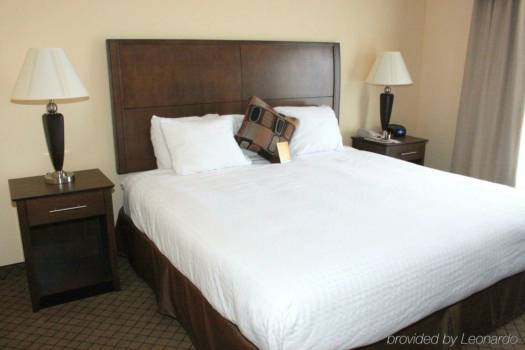 Delta Hotels By Marriott Huntington Mall Barboursville Buitenkant foto