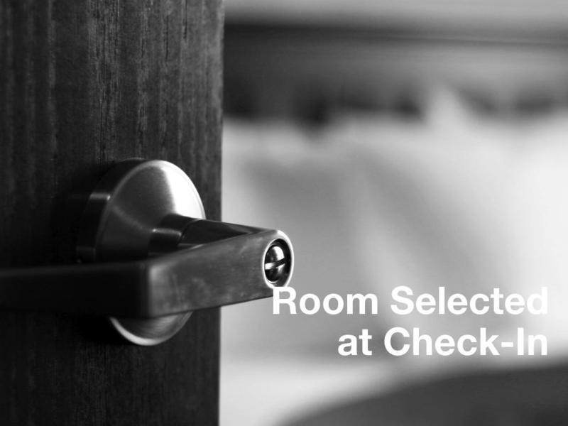 Delta Hotels By Marriott Huntington Mall Barboursville Buitenkant foto